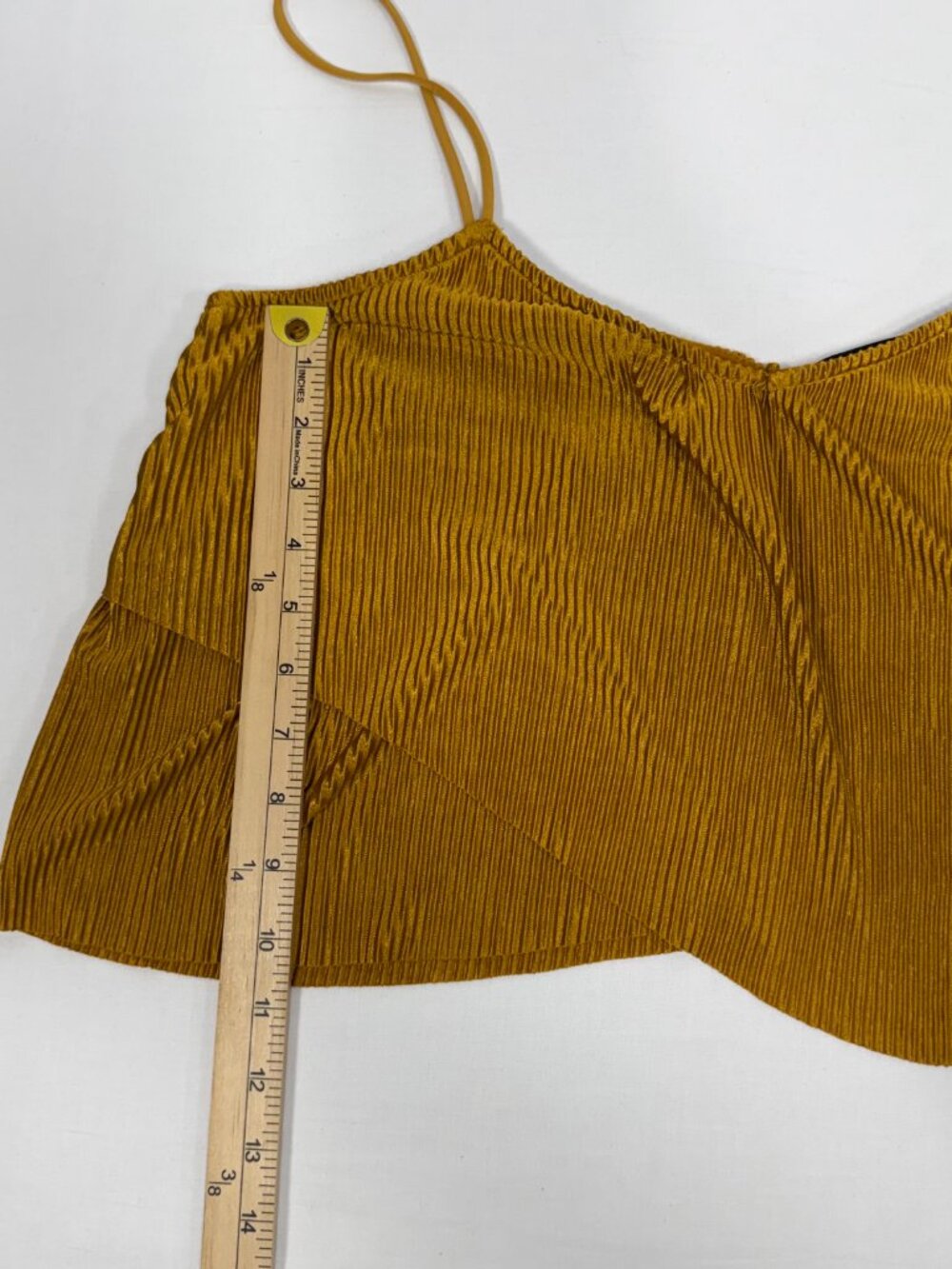 Kendall + Kylie Gold Metallic Pleated Ruffle Cami Top Size M Medium - Picture 5 of 8